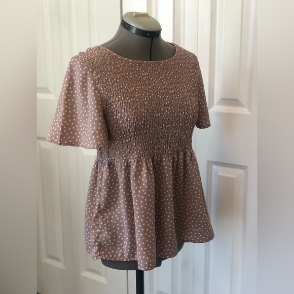 Urban Romantic Polka Dot Blouse - Picture 2 of 12